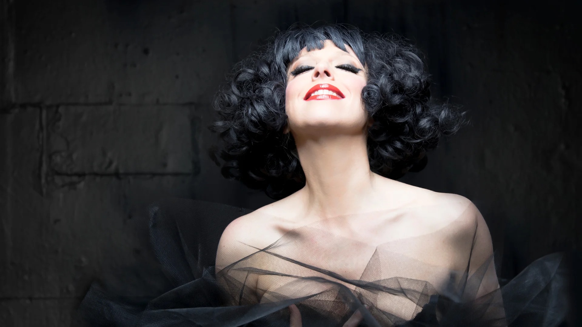 Meow Meow's The Red Shoes - Belvoir St Theatre Sydney - Fun filled finds blog